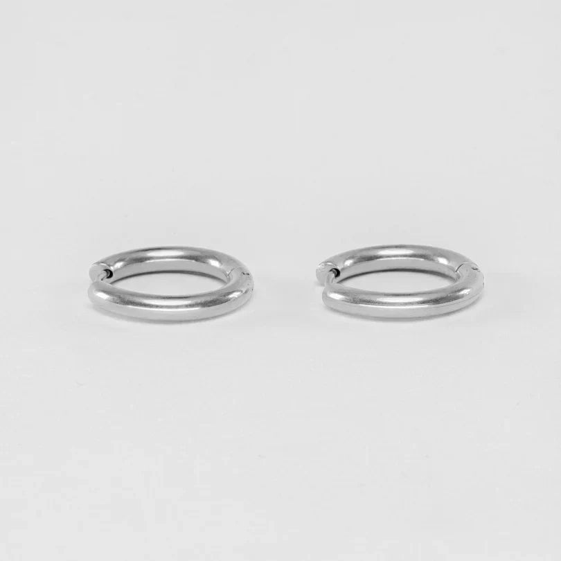 クラシックフープピアス