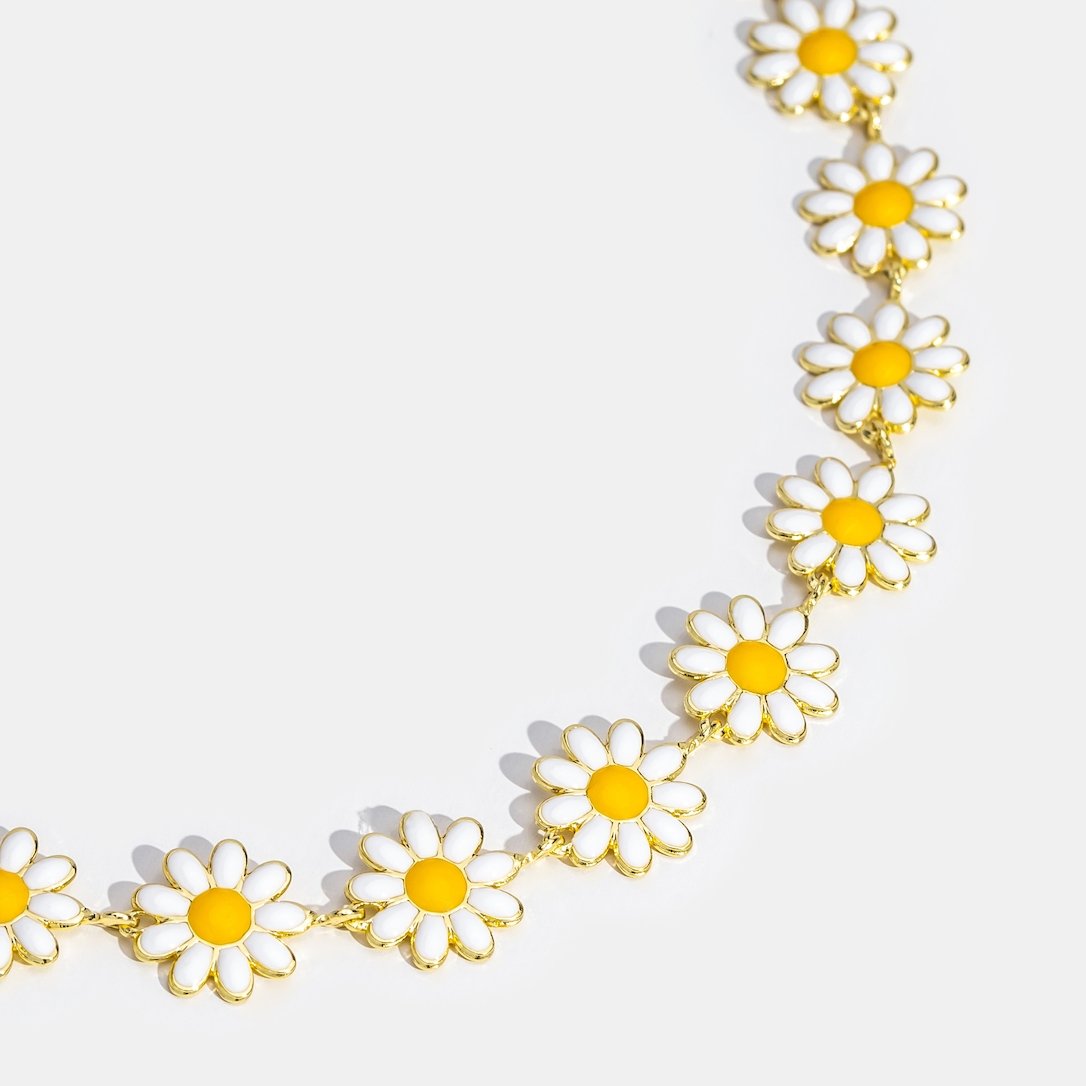 デイジーの花のネックレス